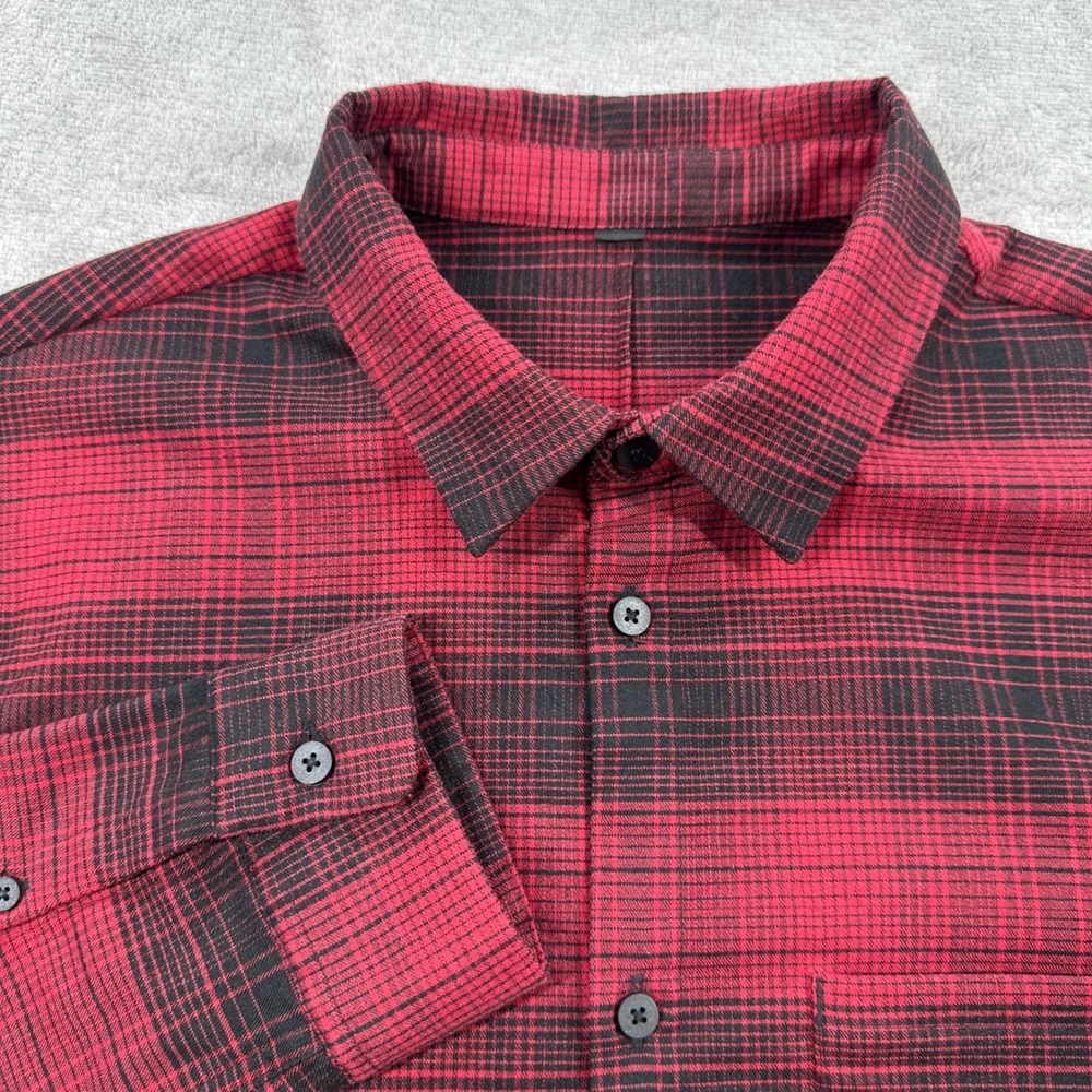 Lululemon Masons Peak Flannel Shirt Men XL Red Black Plaid Long Sleeve Technical